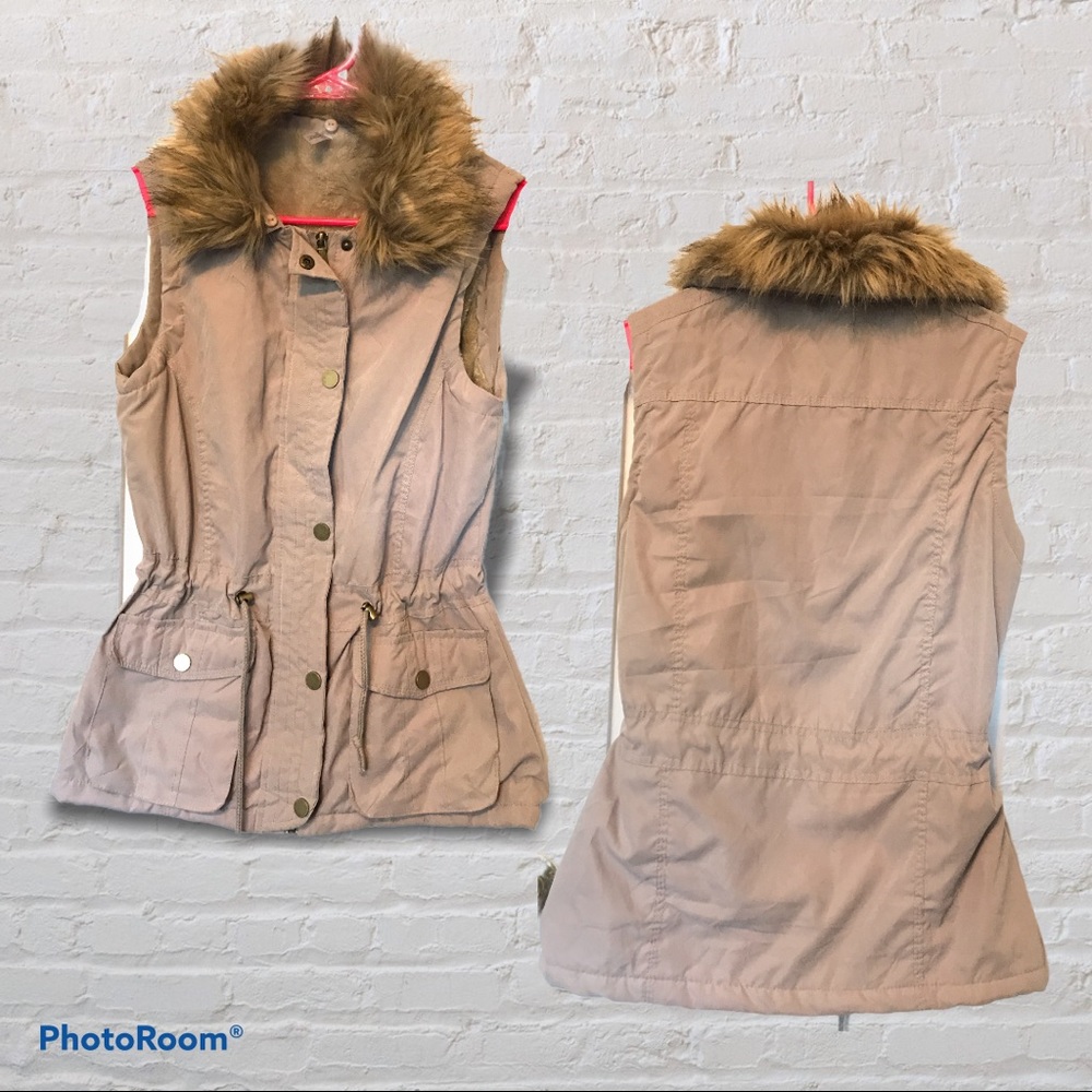 Girls faux fur colored and lined vest jacket